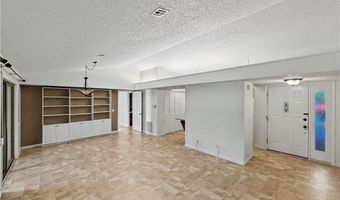 67 Fairway Dr, Bella Vista, AR 72714