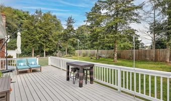 21 Browning Dr, Charlestown, RI 02813