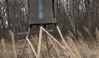 Simons Rd, Alma, WI 54610