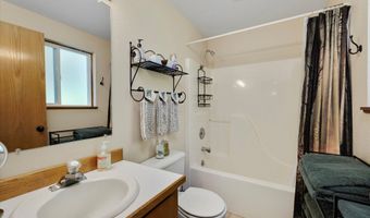 71848 NORTHSHORE Dr, Birkenfeld, OR 97016