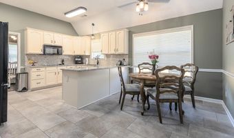 5035 LOOSAHATCHIE Dr, Bartlett, TN 38135