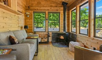 7040 Loy Rd, Arena, WI 53503