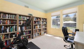 110 Osprey Dr, East Greenwich, RI 02818