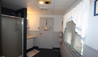 1 ARC Ct, Absecon, NJ 08201