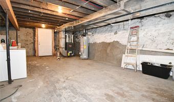 1817 Sidney St, Airville, PA 15203