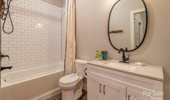 42 Salola St, Asheville, NC 28806