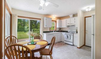 6590 6596 Admirals Pt, Alanson, MI 49706
