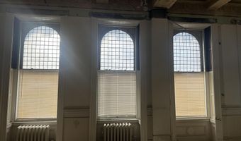 49 E Main St, Amsterdam, NY 12010