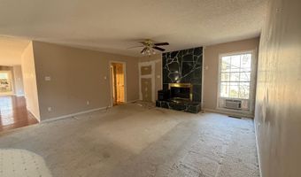 221 FREEMAN Dr, Altoona, AL 35952