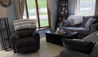 1748 S 2nd St, Aberdeen, SD 57401