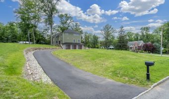 2 Buckingham Rd, Bayonne, NJ 07035