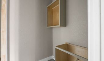 731 County Road 356, Adkins, TX 78101