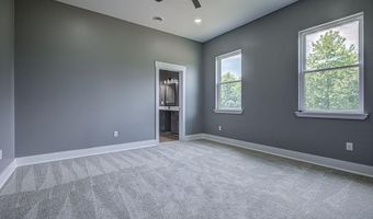 18521 Plano Trail Ln, Aurora, IN 47001