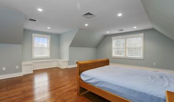 91 Noroton Ave, Darien, CT 06820