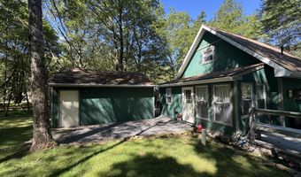 106 Burnshaw Ln, Albrightsville, PA 18210