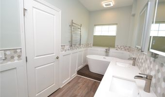 506 N Tunstall Ave, Apex, NC 27502