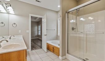 2603 SW 8th St, Bentonville, AR 72712