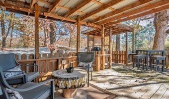 352 Coles Point Rd, Batesville, MS 38606