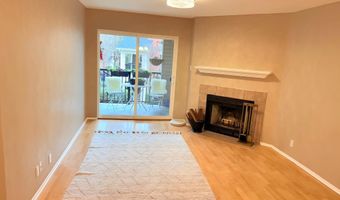 3310 WYNDHAM Cir 215, Alexandria, VA 22302