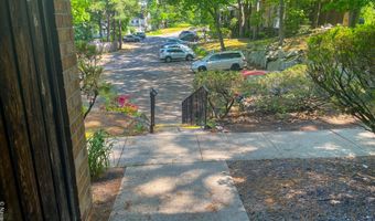 200 Woodmont Ave 127, Bridgeport, CT 06606