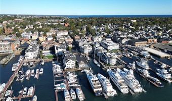 24 Brown And Howard Wharf 302, Newport, RI 02840