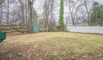 6909 FERN Ln, Annandale, VA 22003