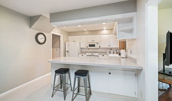 16390 SE HILLSIDE Ln, Milwaukie, OR 97267