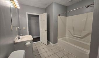 4 Union St, Coventry, RI 02816