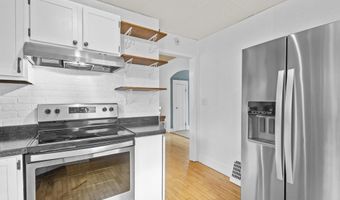 808 E HANCOCK St, Appleton, WI 54911