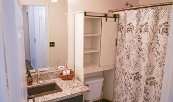 2323 E PEACH TREE Dr, Chandler, AZ 85249