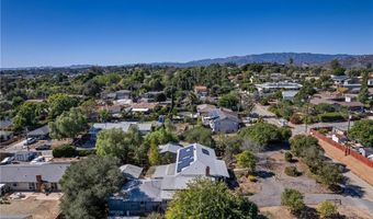 1555 Hillcrest, Fallbrook, CA 92028