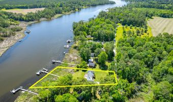 738 Dawson Creek Rd, Arapahoe, NC 28510
