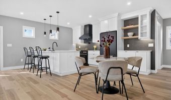 28 Amsden St 28, Arlington, MA 02474