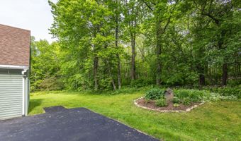 69 Morrill Rd, Belmont, ME 04952