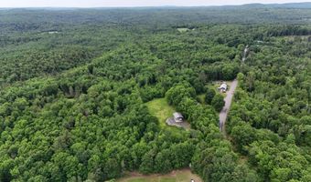 22 Monument Rd, Abbot, ME 04406