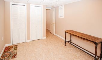 10 South St 85, Danbury, CT 06810