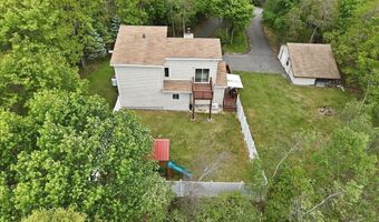 242 Colonial Ter, Albrightsville, PA 18210