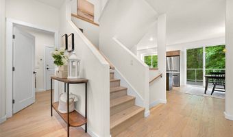 4964 Lewis Ave, Bellingham, WA 98229