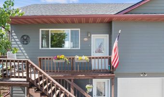 702 Taylor Ct, Belle Fourche, SD 57717