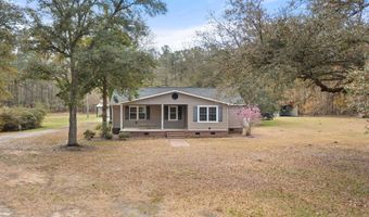 1395 E Church St, Bonneau, SC 29431