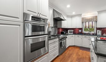 567 Deal Pkwy, Allenhurst, NJ 07711