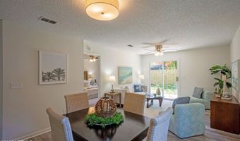 1145 STOCKS St, Atlantic Beach, FL 32233