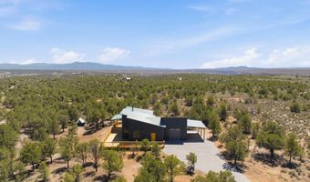 102 Spanish Peaks Rd, Arroyo Hondo, NM 87513