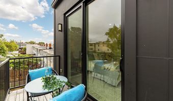 502 EDGEWOOD St NE 2, Washington, DC 20017