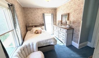 1014 S Jay St, Aberdeen, SD 57401