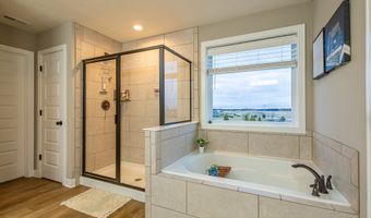 4061 Secretariat Ln, Bargersville, IN 46106