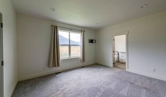 36 COLUMBINE St, Alpine, WY 83128