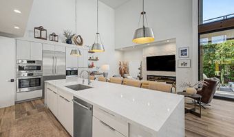 6525 E CAVE CREEK Rd 11, Cave Creek, AZ 85331