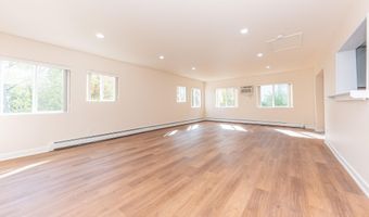 1520 Traver Rd, Ann Arbor, MI 48105