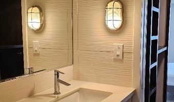 1655 Makaloa St 1111, Honolulu, HI 96814